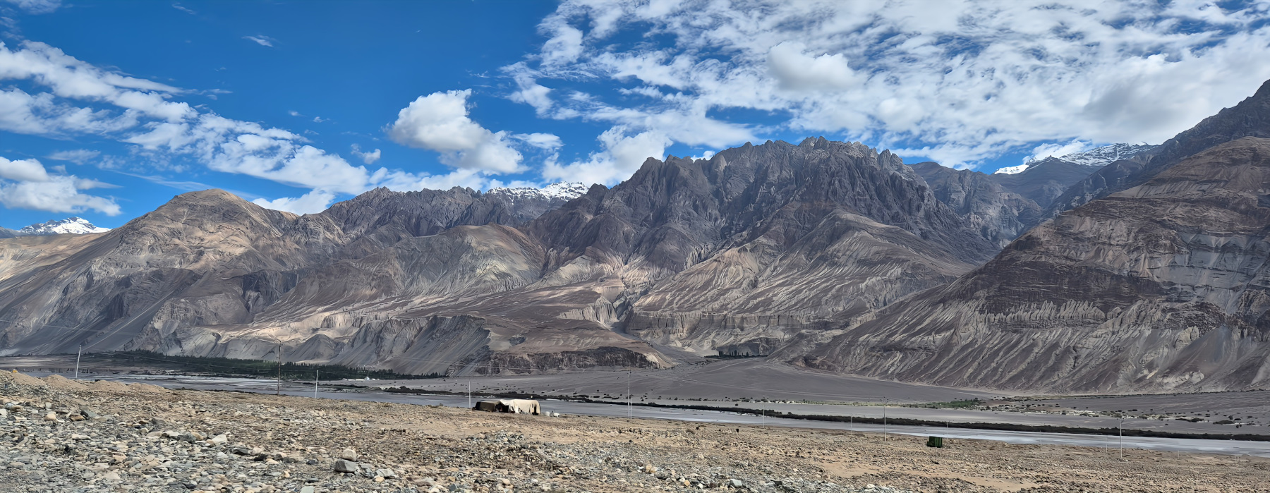Inde Ladakh Hunder à Turtuk Inde Ladakh Hunder à Turtuk