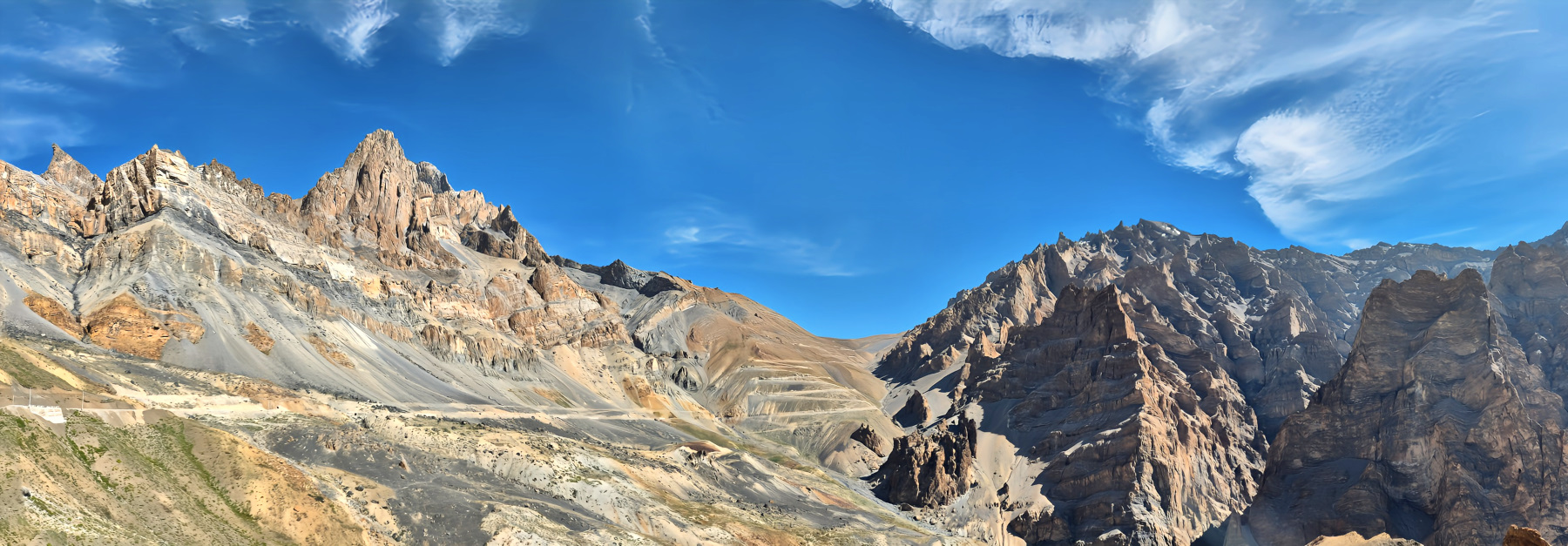 Inde Ladakh route de Stongday à Lamayuru. Inde Ladakh route de Stongday à Lamayuru