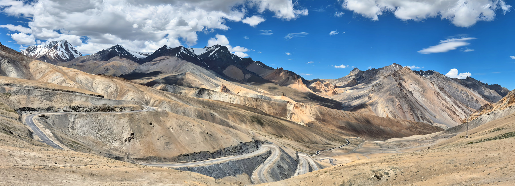 Inde Ladakh route de Stongday à Lamayuru. Inde Ladakh route de Stongday à Lamayuru