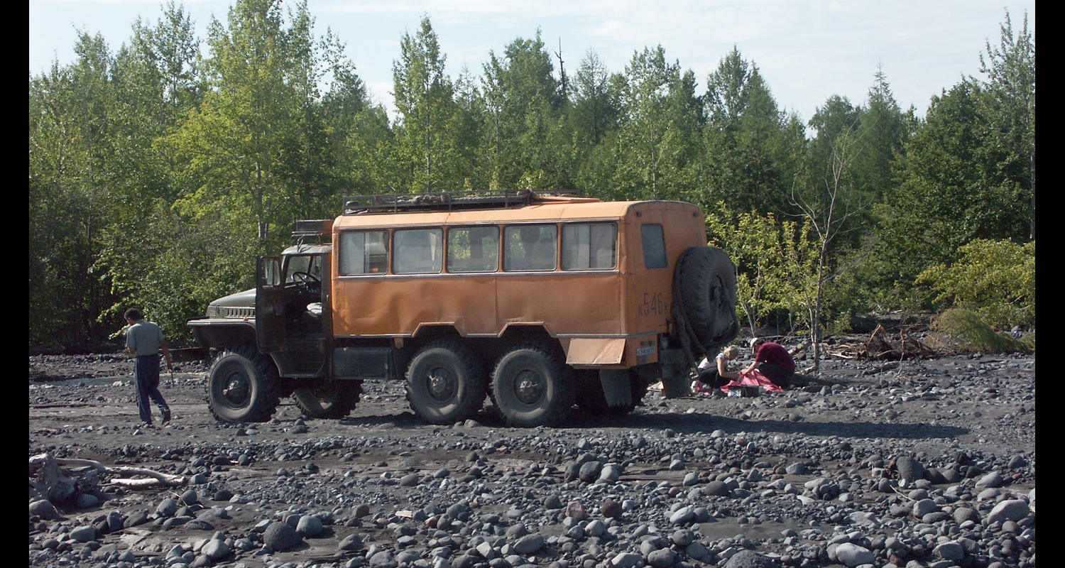 Véhicule 6x6 roues motrices Véhicule 6x6 roues motrices