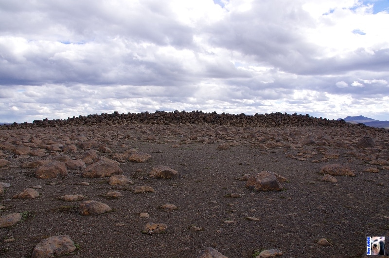 Skessugarður - Le rempart de la géante. Skessugarður - Le rempart de la géante.