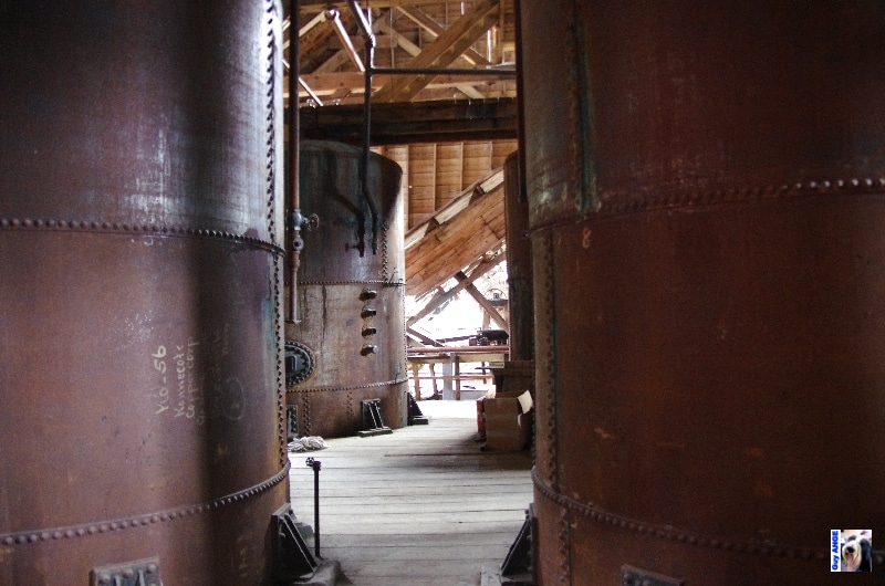 Intérieur des bâtiments d'extraction. USA, Kennecott.