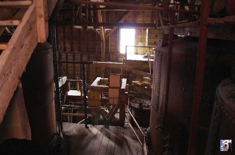 Intérieur des bâtiments d'extraction. USA, Kennecott.