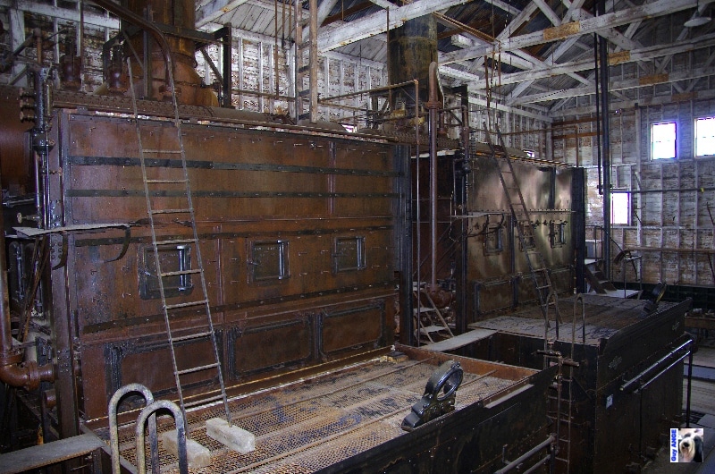 Intérieur des bâtiments d'extraction. USA, Kennecott.