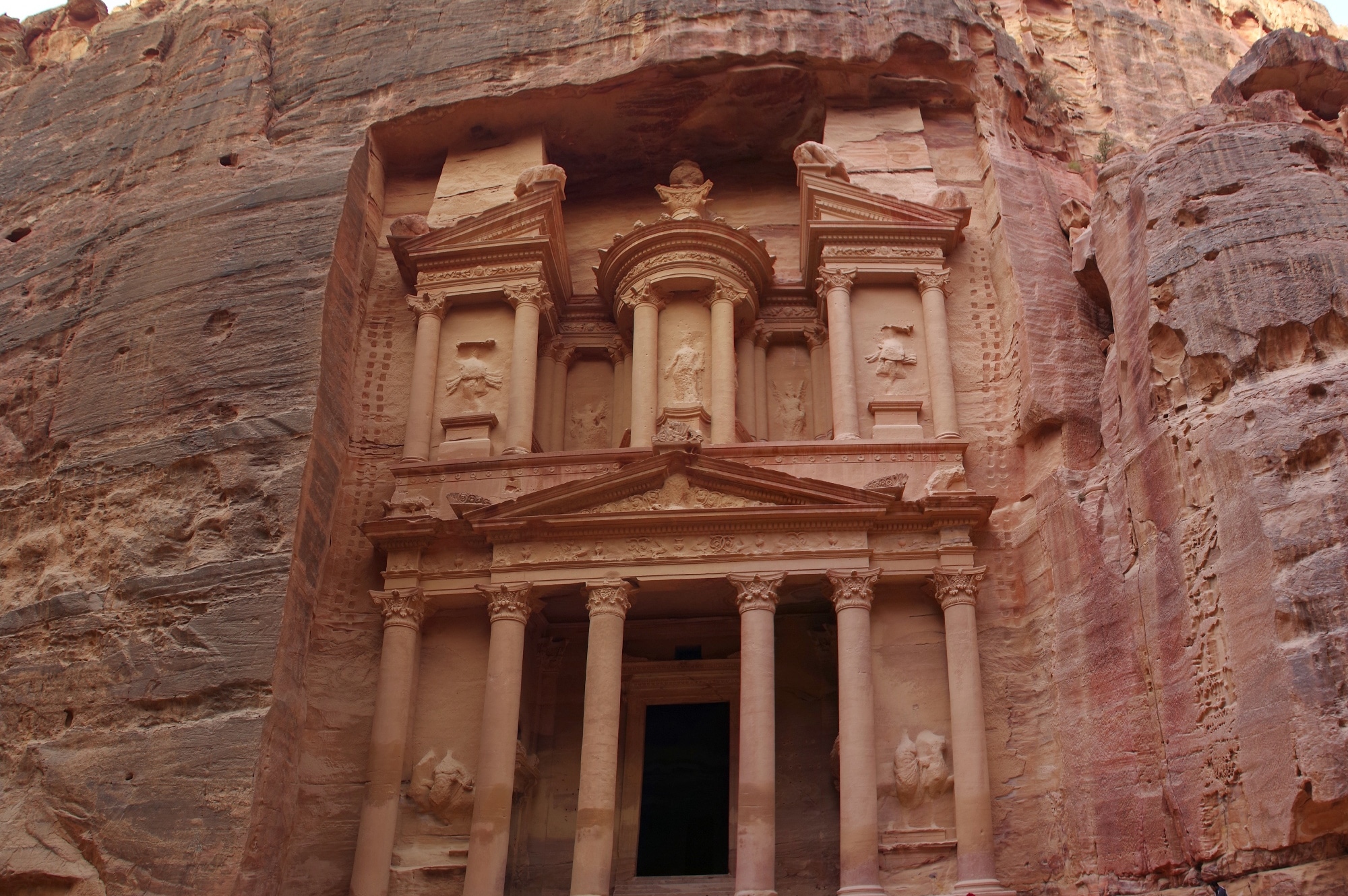 La Khazneh ou Trésor à Pétra en Jordanie. La Khazneh ou Trésor à Pétra en Jordanie.