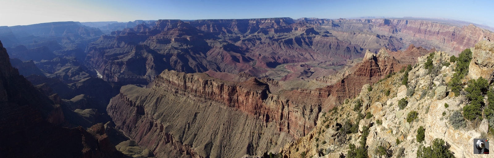 Découverte de cette immense vallée traversée par le fleuve Colorado. USA, Le Grand Canyon du Colorado.