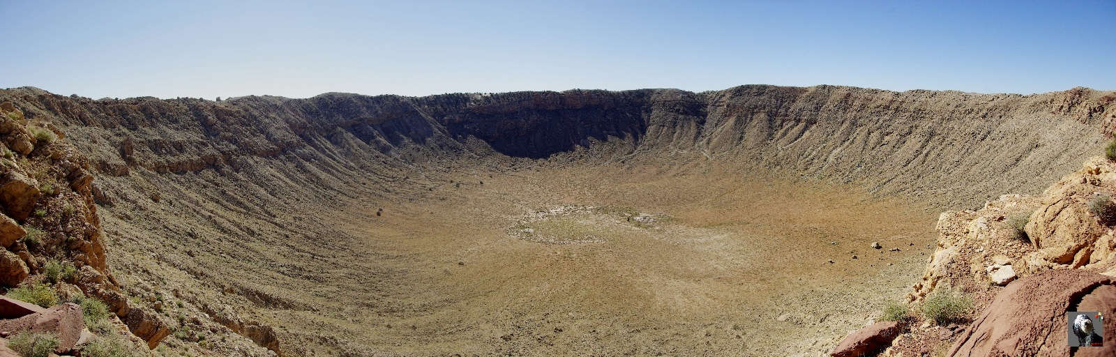Impressionnant cratère d'impact en plein désert d'Arizona. USA, Météor Crater en Arizona.