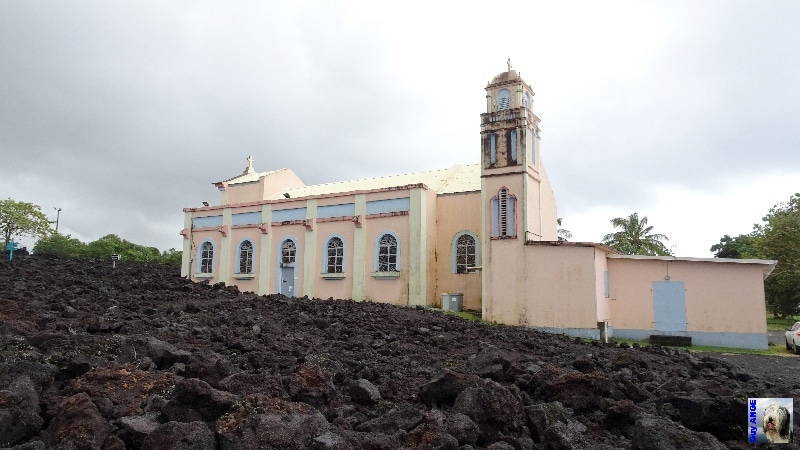 Notre Dame des Laves à Sainte-Rose. La Réunion.