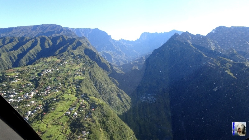 L'entrée dans le cirque de Cilaos. La Réunion.