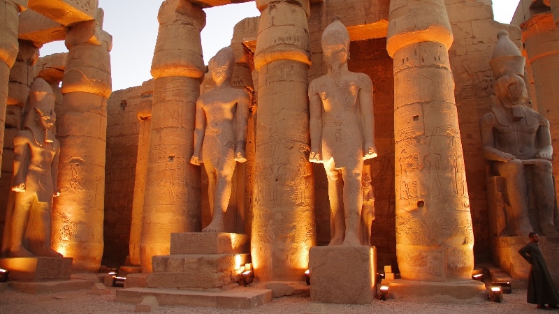 Le Temple de Louxor. Illuminations. Temple de Louxor.
