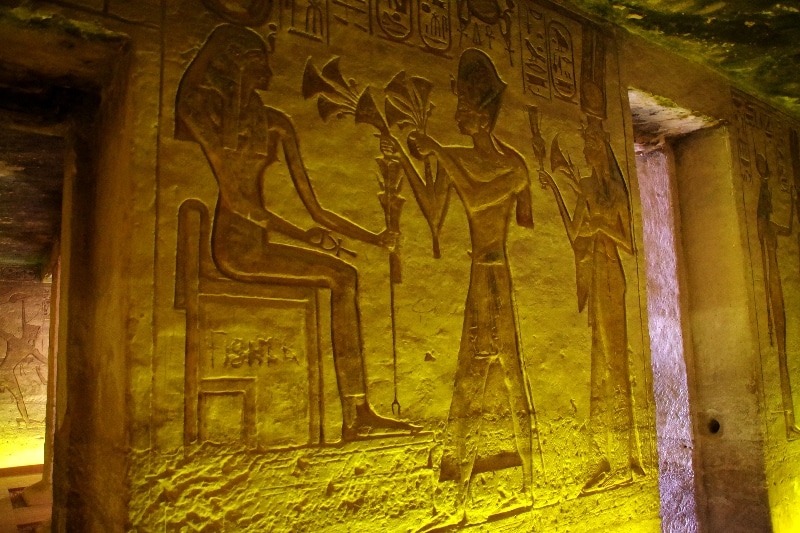 Abou Simbel, l'intérieur du temple de Néphertari. Abou Simbel.