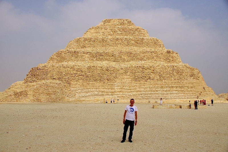 La nécropole de Sakkarah. La pyramide à degré. La nécropole de Sakkarah.