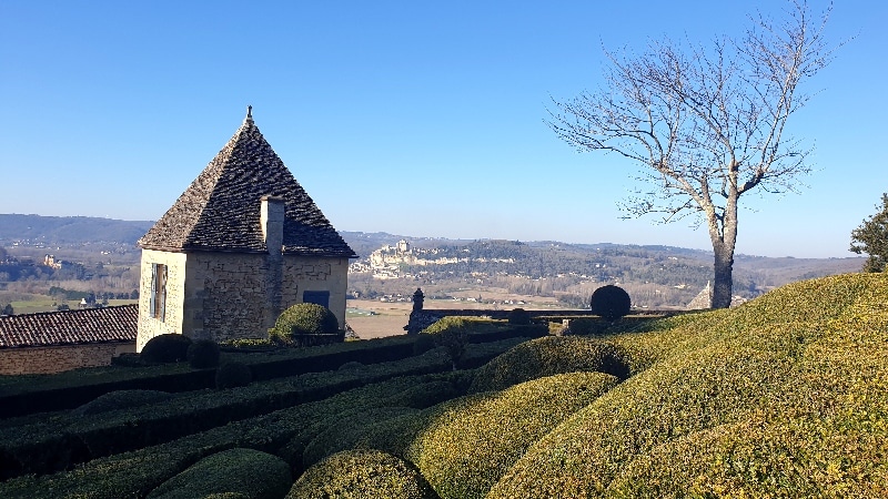 Château de Marqueyssac, vue sur Castelnaud-la-Chapelle. Dordogne