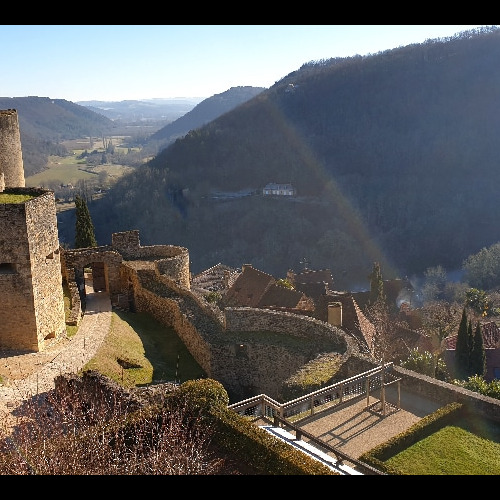 Sur les hauteurs du château durant notre visite. Dordogne