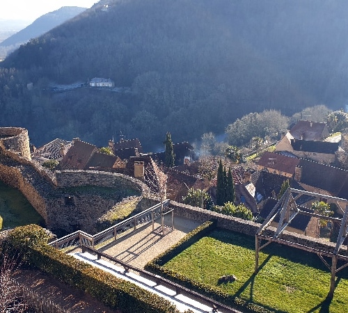 Sur les hauteurs du château durant notre visite. Dordogne