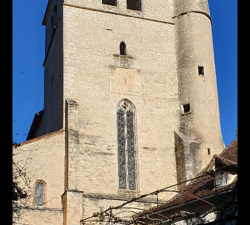 Saint-Cirq-Lapopie, l'église fortifiée. Lot