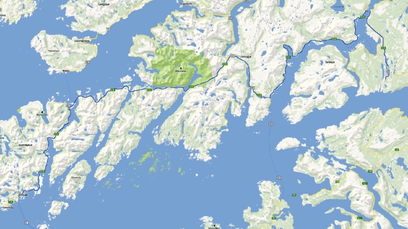 L'arrivée à l'aéroport de Narvik puis notre trajet, le premier jour jusqu'à Svolvær. îles Lofoten