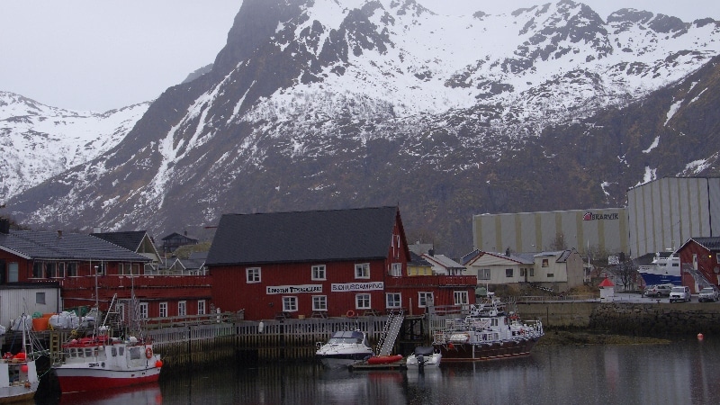 A Svolvær, notre hôtel dans un Rorbu, les maisons typiques des pêcheurs des îles. Svolvær