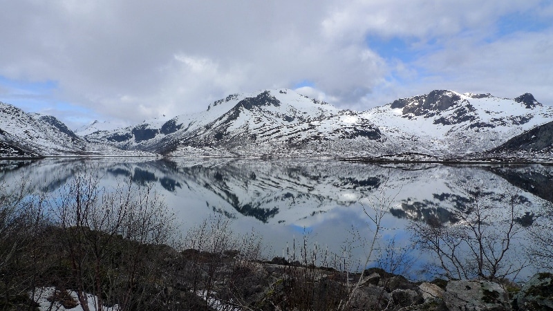 En repartant de Svolvær. îles Lofoten