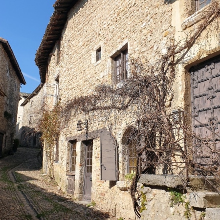 Ruelles de Pérouges. Pérouges