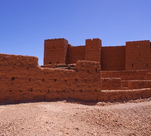 La Kasbah des Caïds construite dans les années 30. Vallée du Drâa