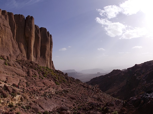Redescente du col vers le campement. Djebel Saghro
