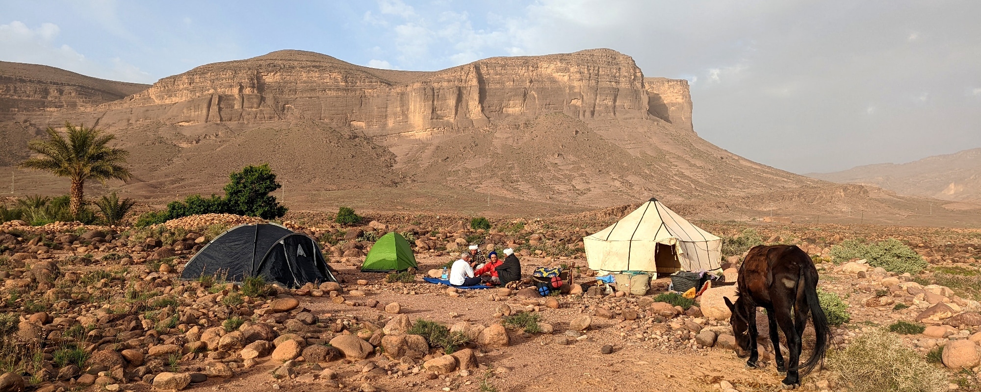 Trek dans le djebel Saghro, campement. Djebel Saghro