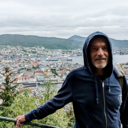 24 juin, premier jour de printemps à Bergen. Bergen