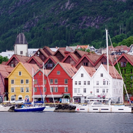 Les bâtiments typiques du port. Bergen