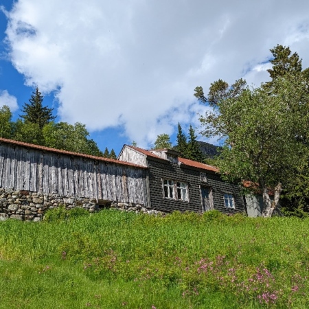 La ferme Kjeåsen. Kjeasen