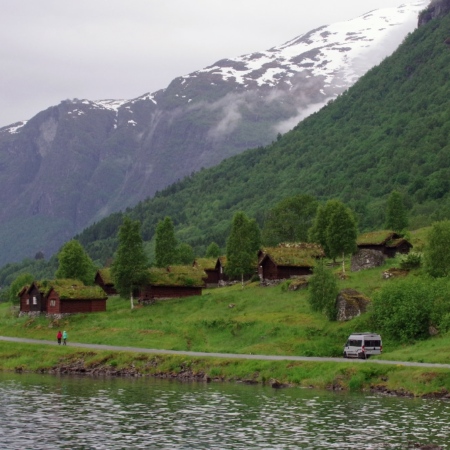 Vallée de Kjenndal. Kjenndal