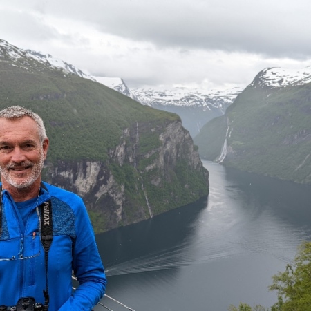 Vue sur le Geirangerfjord. Ørnevegen viewpoint