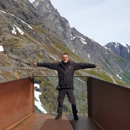 Le point de vue de Trollstigen, l'art contemporaine en pleine nature. Trollstigen