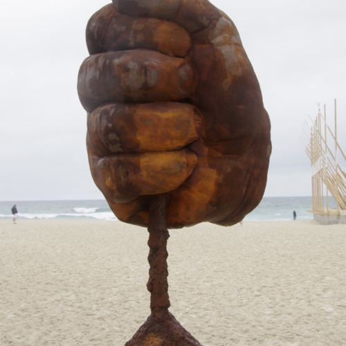 Œuvres contemporaines sur les plages de Manly. Manly