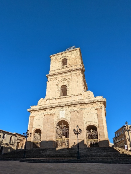La Cathédrale d'Enna. Italie, Enna.