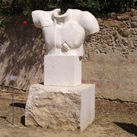 Sculpture d'Igor Mitoraj. Italie, Piazza Armerina.