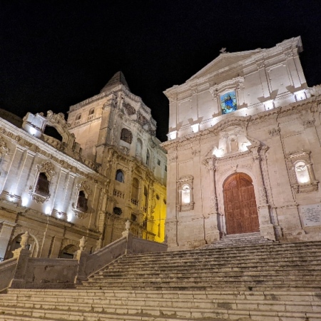 Soirée à Noto. Italie, Noto.