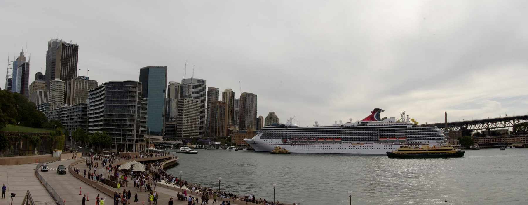 Sydney, le front de mer et quartier des affaires. Sydney