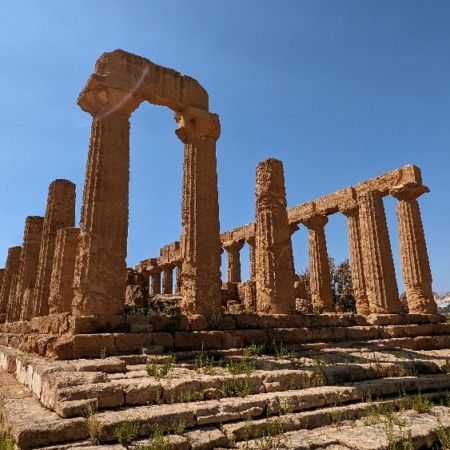 Le « temple d'Héra » ou encore « de Junon Lacinienne » Italie, Agrigente.