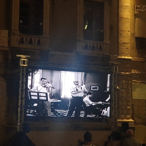Projection place du Duomo. Italie, Catane.
