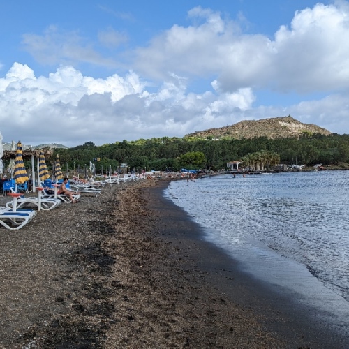 Cette partie de l'île est relativement protégée des bourrasques de vent. Italie, Vulcano.