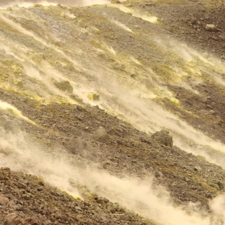 Zone active du cratère de la Fossa en 2022. Italie, Vulcano.