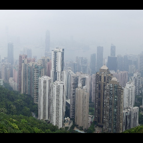 Hong Kong dans la brume. Hong Kong