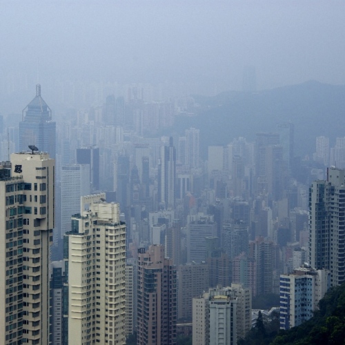 Hong Kong dans la brume. Hong Kong