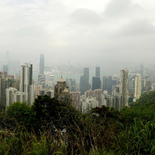 Hong Kong dans la brume. Hong Kong