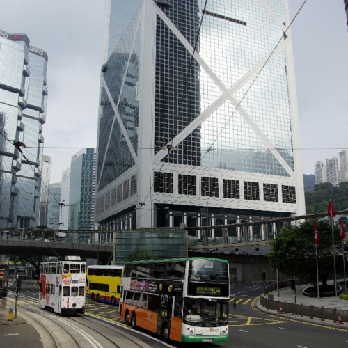 Une architecture verticale (Bank of China et les tours LIPPO). Hong Kong