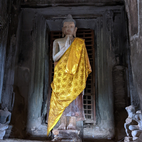 Angkor Wat, Le Bouddha sommital. Siem Reap