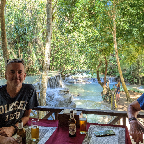 Les chutes de Kuang Sy. Ban Thapene.