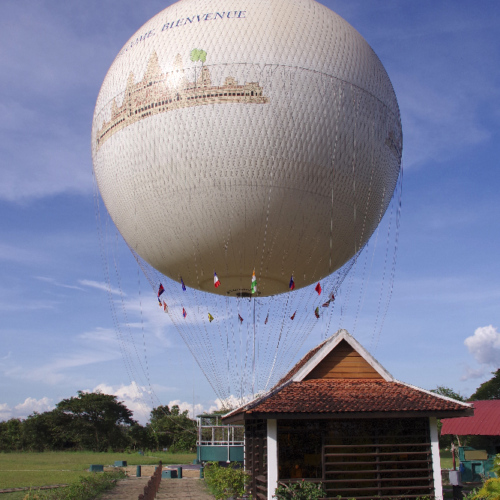 Vol en ballon en Angkor Wat. Siem Reap