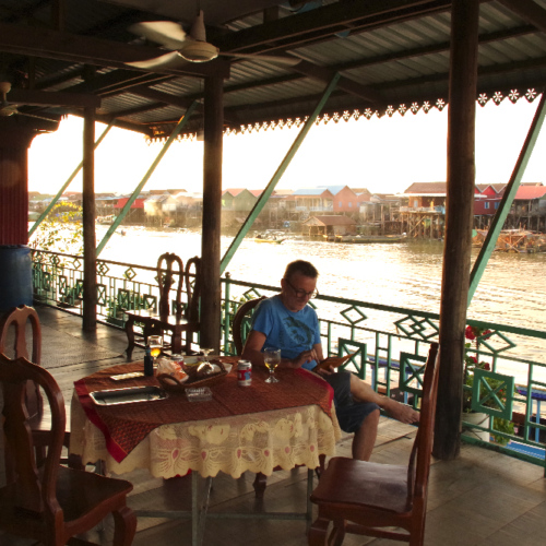 La maison d'hôte au lac Tonlé Sap. Kompong Kleang.
